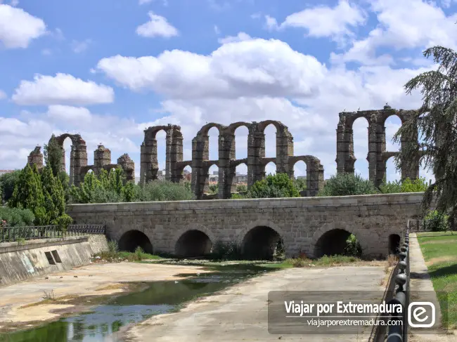 Puente Romano sobre el río Albarregas - Mérida