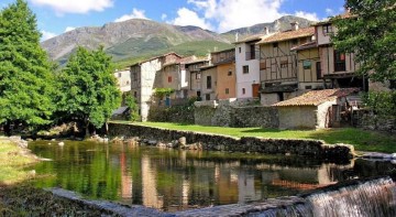 Apartamentos Rurales El Zarzo