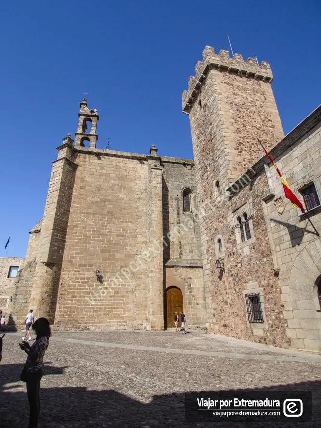 Palacio de las Cigüeñas en Cáceres