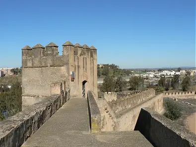 Badajoz - Murallas de la Alcazaba Árabe - Viajar por Extremadura