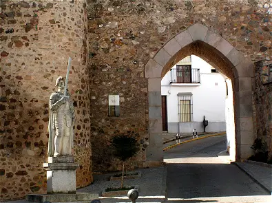 Jerez de los Caballeros. Puerta de Burgos