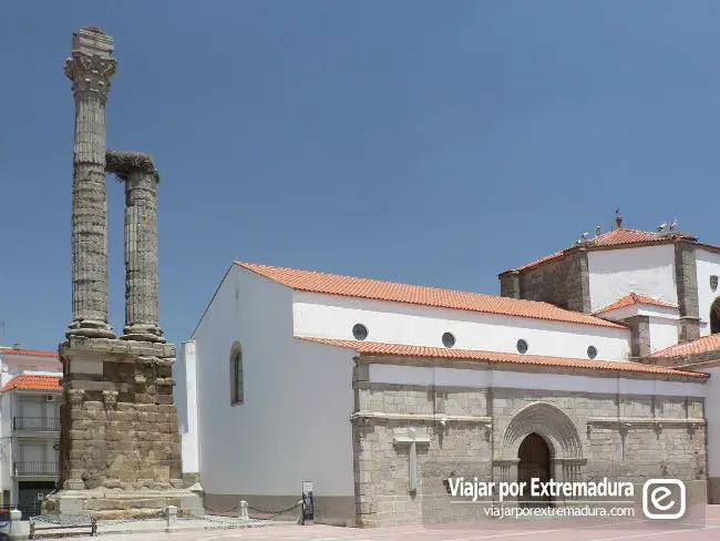 Turismo en Extremadura. Legado romano. Dístilo Romano Zalamea de la Serena