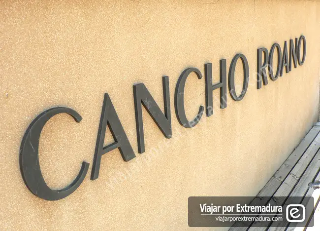 Yacimiento de Cancho Roano - Centro de interpretación