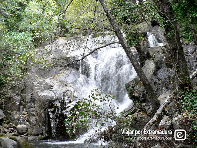Garganta de las Nogaledas en el Valle del Jerte