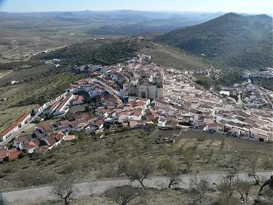 Vista de Feria desde la torre del Homenaje del castillo.