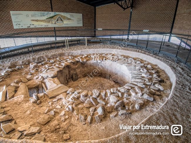 Sepulcro prehistórico de Huerta Montero