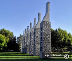 Monumento a Las Siete Sillas en Mérida