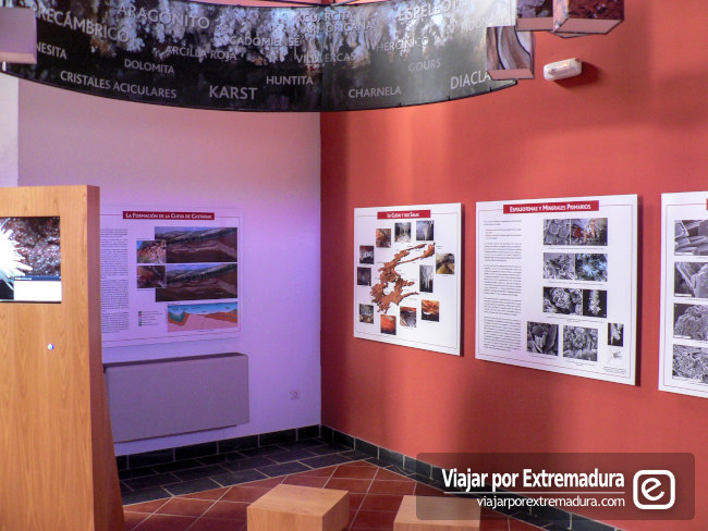 Centro de Interpretación de la Cueva de Castañar de Ibor