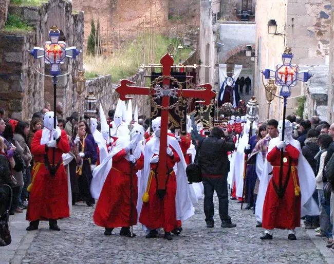 Estéril Perspicaz A la verdad Semana Santa de Cáceres